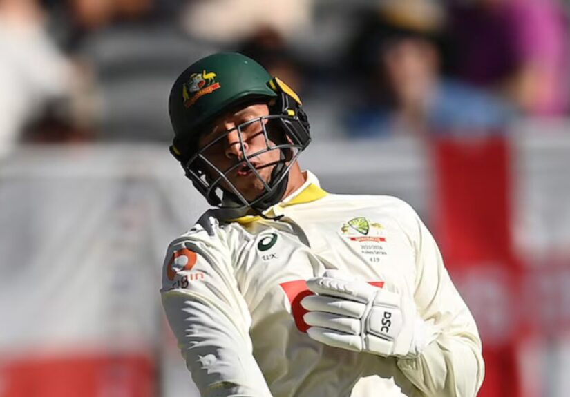 Khawaja penalty-box (9)